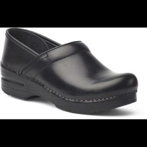 Dansko Matte Black Cabrio Clogs